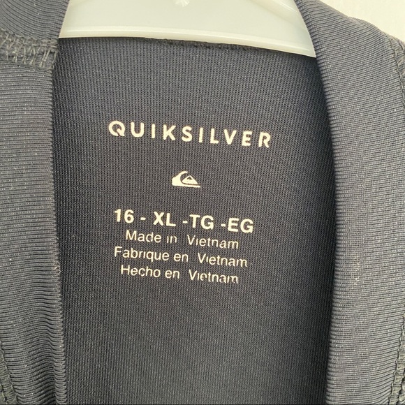 Quicksilver black Hawaii Rashguard - Picture 3 of 4